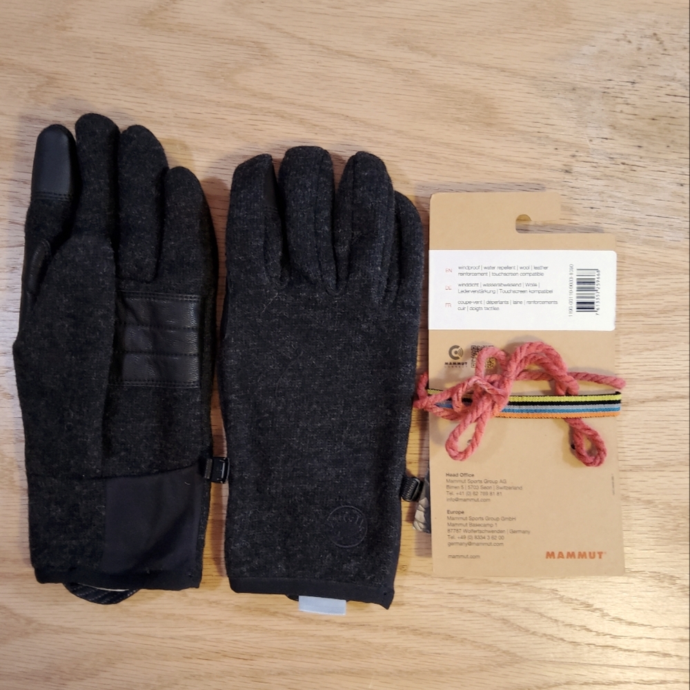 Mammut,  Passion Gloves, NWT